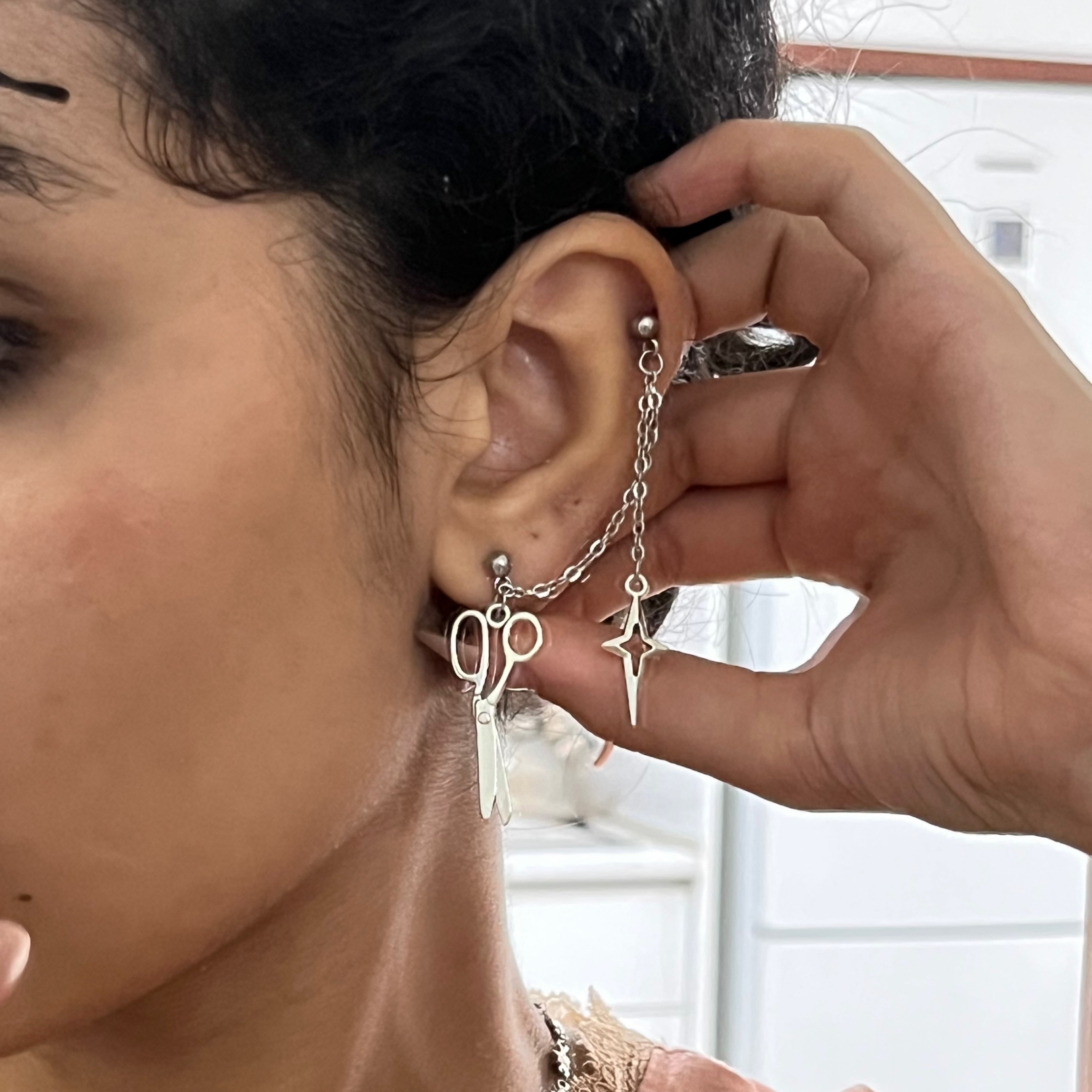 گوشواره آویز دار قیچی و اسپارکل